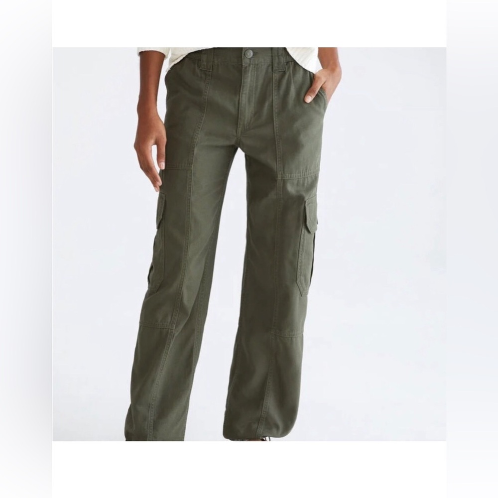 Aeropostale Mid Rise Utility Cargo Pants Size Medium